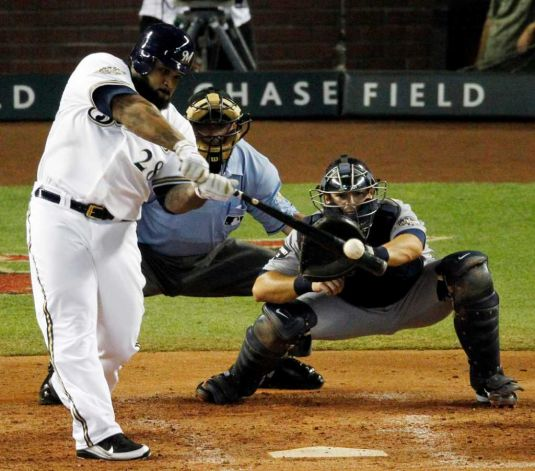 Momento en que Prince Fielder conecta su HR