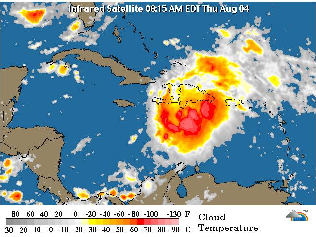 Imagen satelital que muestra la ubicacion de la tormenta Emily a las 5 de la mañana de hoy jueves 4 de agosto