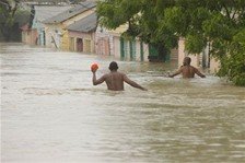 Poblado Jaquimeyes inundado