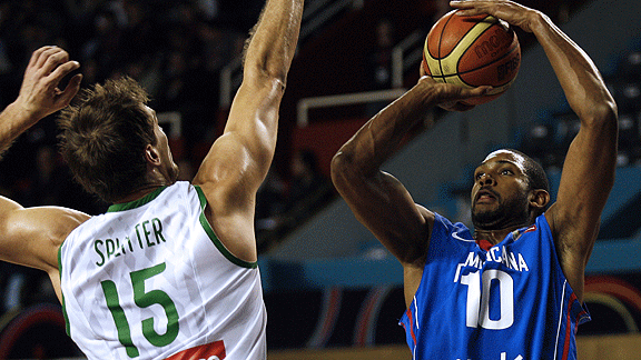 Horford fue el mejor a la ofensiva por el equipo dominicano frente a Brasil