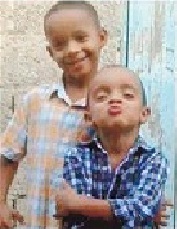 En la foto aparecen los hermanitos Andy Rafael Yoandy Rafael Hernández asesinados por su padre Junior Rafael Hernández Trinidad.