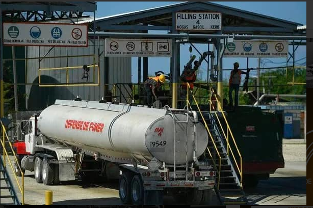 14 octubre haiti petrolera