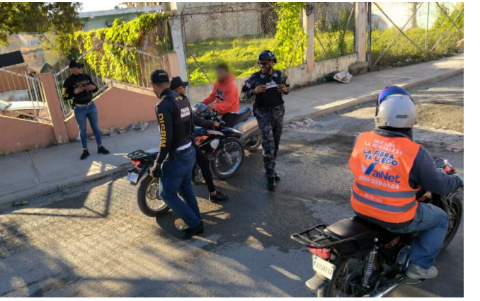 20 dic policías